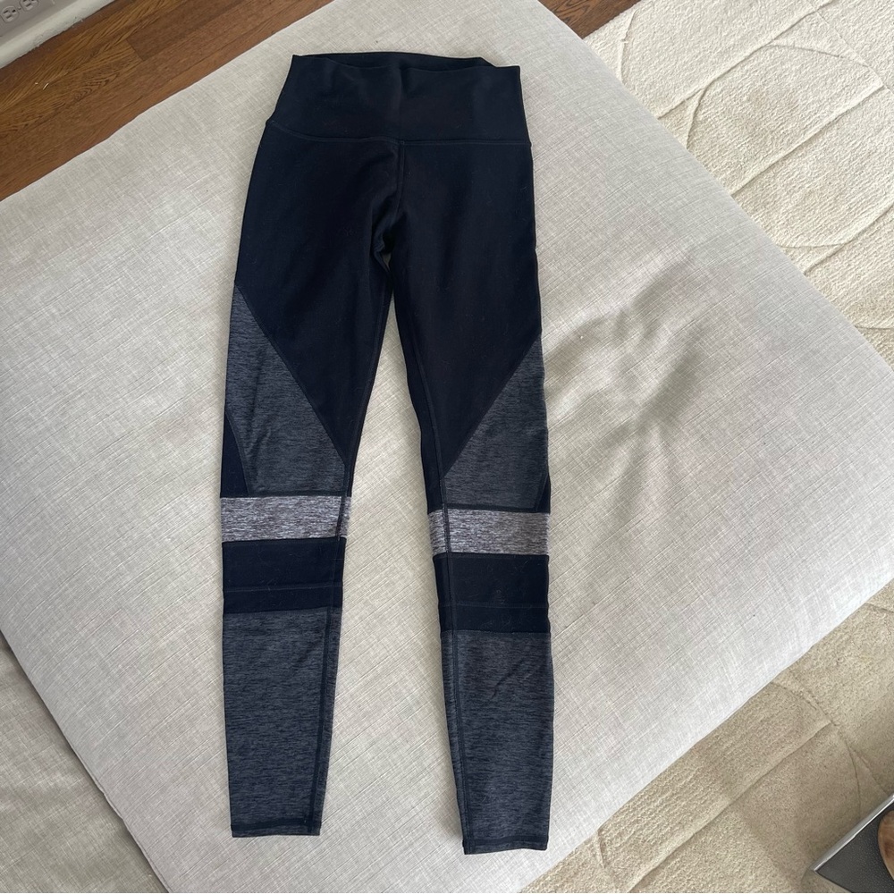 Alo Leggings